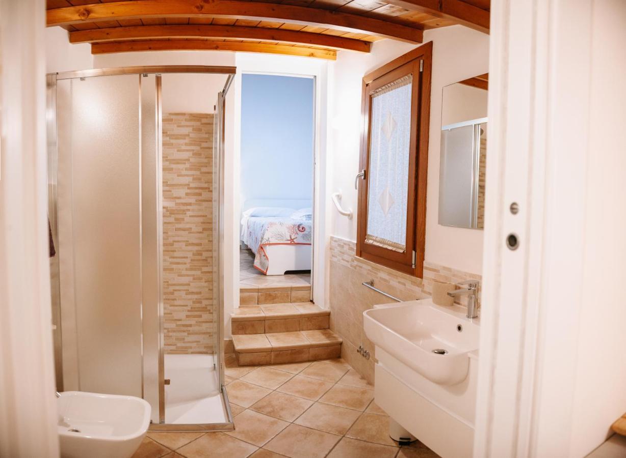 Magnolia Rooms Civitavecchia Exterior foto